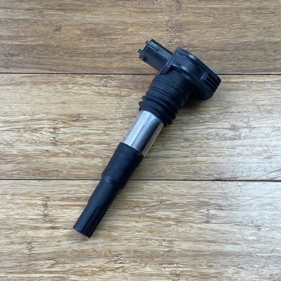 2014-2017 Ferrari California T 3.9L Engine Ignition COil COils 3K Mil OEM - Image 1 of 4