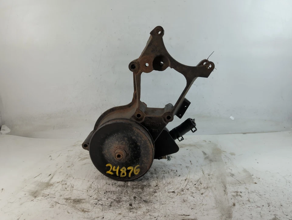 Bomba de columna de dirección asistida GMC Yukon XL 2500 2001-2006 OEM G2L7P Foto 1 de 4