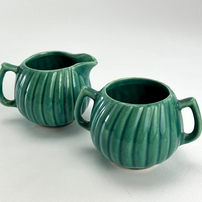 Vintage Art‑Deco Teal Green Fluted Ribbed Creamer & Sugar Set - Image 1 of 4