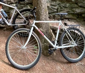 Trek Antelope 800 Medium 90’s Mountain Bike - Great Condition + Upgrades! - Picture 1 of 4