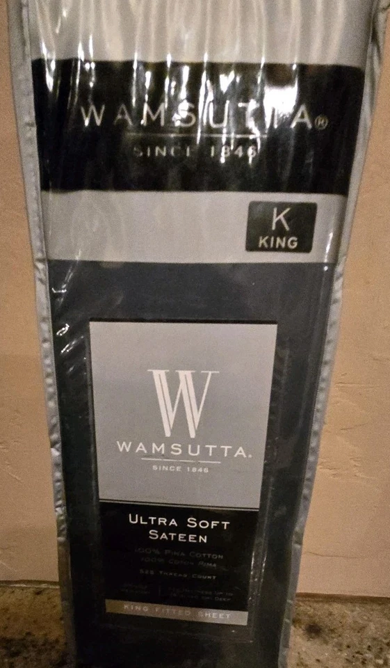 Wamsutta Pima Sateen 525 Thread Count King Fitted Sheet Navy Wrinkle Free - Image 1 of 3