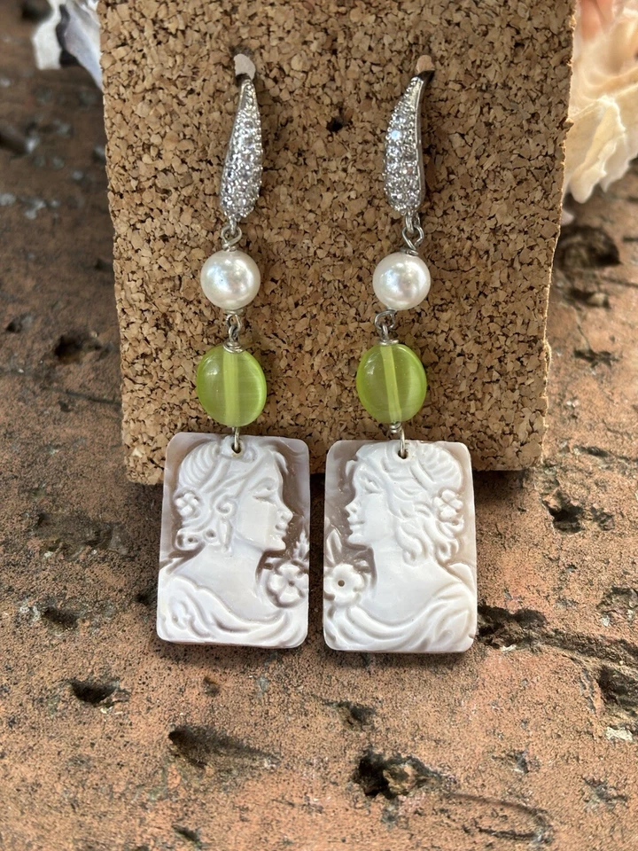 Orecchini In Argento E Zirconi , Orecchini Con Cammeo Sardonico E Perle , Cameo - Immagine 1 di 1