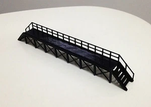 Outland Models Modelleisenbahn Bahnhof Bahnsteig Wartungsplattform Spur H0 00 - Bild 1 von 2