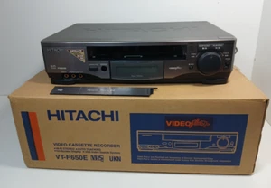 Reproductor de video Hitachi F650E Plus probado funcionando sin control remoto - Imagen 1 de 12