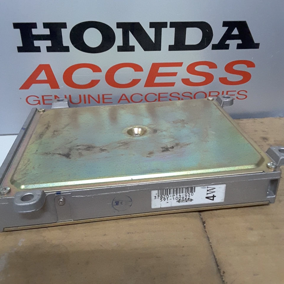 Unidade de controle ECU motor usado Honda Prelude 2300 1992-1996 #37820p14g50 - Imagem 1 de 1
