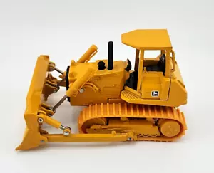Ertl 1/50 Scale Die Cast John Deer Crawler Bulldozer with Yellow Tracks EXC! - Picture 1 of 9