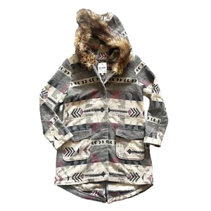 BB Dakota Aztec Jacket Size Medium Poly Wool Blend Faux Fur Trim Hood - Picture 1 of 6