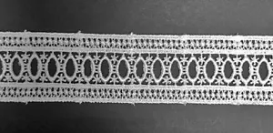 1&1/2" WHITE VENICE VENISE LACE FABRIC TRIM 7 YARDS - Picture 1 of 1