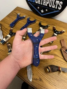 Blue And Silver Catapult With Resign Blue Design - Picture 1 of 2