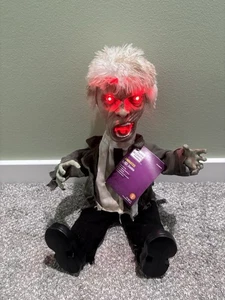 Animated Halloween Figure Sitting Zombie Brains LED Doll Pan Asian NWT - Picture 1 of 7