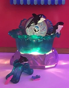 Vtg Kenner Littlest Pet Shop Sea World Stars Light Up Daddy, Mommy & Baby Shamu - Picture 1 of 13