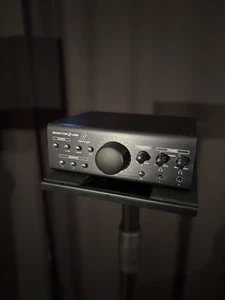 Behringer Monitor2USB Sudio monitors & Headphone Monitoring USB audio interface - Picture 1 of 1