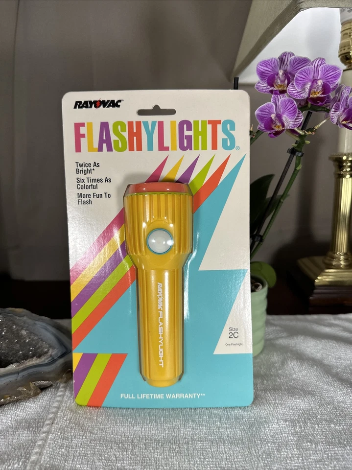 De colección DEADSTOCK Nuevo RAYOVAC Luces Intermitentes Linterna Colorida 2C FL2C Foto 1 de 4
