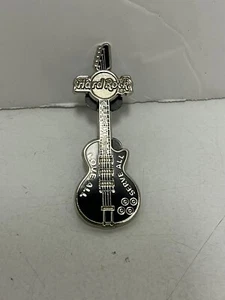 Hard Rock Cafe Pin All Access Black Cutaway Gibson Guitar Online - Picture 1 of 2