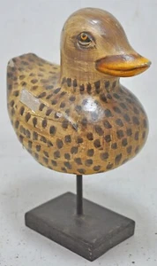Figura decorativa de pato de madera tallada a mano en soporte fina rústica pintada a mano - Imagen 1 de 8