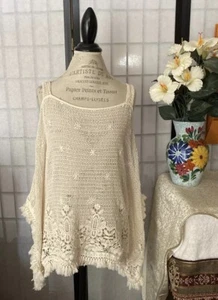 Venus Wom XL Bathing Suit Coverup Knit Tasseled Fringe Edges Poncho-Top - Picture 1 of 12