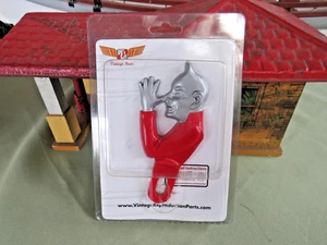 VINTAGE STYLE HOT ROD & CYCLE EL DIABLO DEVIL THUMBING NOSE LICENSE PLATE TOPPER - Picture 1 of 6
