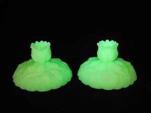2 Vtg Fenton Green Custard Satin Glass Water Lily Taper Candle Holders GLOWS - Picture 1 of 10