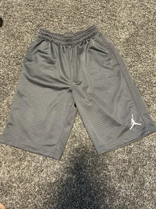 Air Jordan Mesh Basketball Shorts Boys Youth Medium 10 12 No Drawstring Gray - Picture 1 of 4