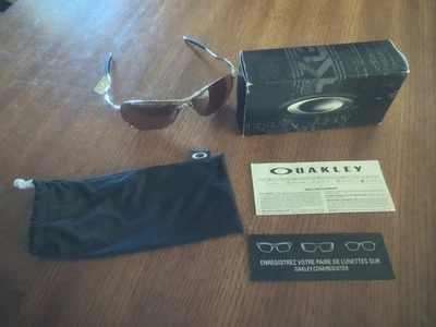 Oakley Crosshair OO4060-02 Chrome Black Iridium Polar 61-15-127-018 Shpps Free  - Image 1 of 4