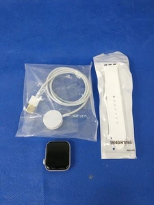 Apple Watch Series 6 40MM Space Gray Aluminum with White Sport Band A2291 GPS - Zdjęcie 1 z 7