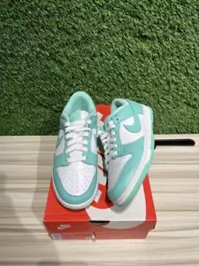 Size 6.5M/8W - Nike Dunk Low Green Glow (Women's) Sz 8W DD1503-105 - Picture 1 of 5
