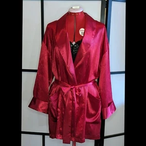 WOW Vintage Gold Label Victorias Secret Red Satin Robe Kimono 80's 90's SMALL  - Photo 1 sur 16
