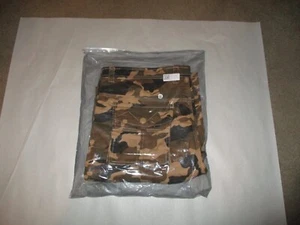 WEUIE MENS CAMO MULTI-POCKET CARGO SHORTS RELAXED FIT SIZE 38 WAIST - Picture 1 of 3