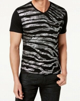 Camiseta INC International Concepts negra metálica con estampado de animales para hombre talla pequeña Foto 1 de 4