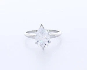 Anello solitario classico oro bianco 14 carati taglio pera diamante D/VS2 2,2 CT 2,2 ct - Foto 1 di 4