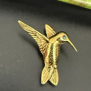 Vintage KREMENTZ Signed Gold-plated Hummingbird  Blue Eye Lapel Pin Brooch 3g. - Picture 1 of 12