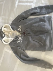 Hollister Women's Gray Faux Fur Lined Full Zip Hoodie Size Xs - Picture 1 of 4