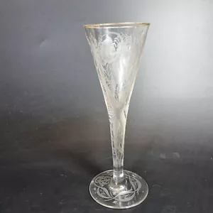 Antique 19th Century Art Nouveau Wine Glass Engraved Floral Decoration 20.5cm - Picture 1 of 18