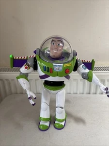 DISNEY STORE TOY STORY 4 TALKING BUZZ LIGHTYEAR 12" INTERACTIVE FIGURE - Picture 1 of 6