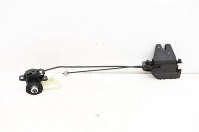 BMW E90 328xi 2007 tapa del maletero trasero pestillo bloqueo abridor actuador con cable OEM KW61 Foto 1 de 4