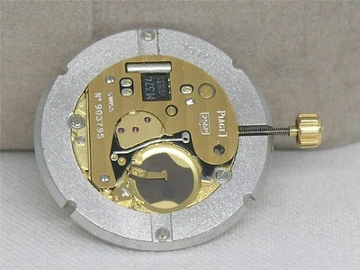 PIAGET 256P QUARTZ WRISTWATCH MOVEMENT W/ 18K CROWN, DIAL, & HANDS, RUNNING! - Image 1 of 4