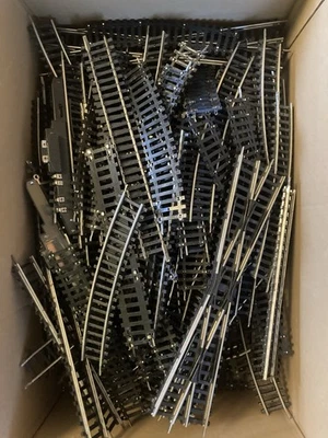 Piko H0 Gleise 1:87 A-Gleis Platikgleis Pappschwellengleis Modellbahn Schienen - Bild 1 von 4