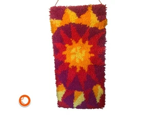 1970er Vintage Wandteppich Sun Wandbehang handmade  ca 60x35cm Germany Space Age - Bild 1 von 3