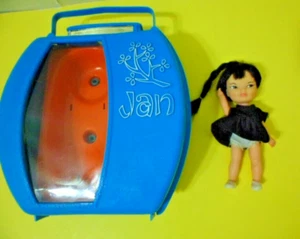 VTG REMCO POCKETBOOK DOLL JAN WITH CASE WORKS BUTTON PUSHED ARM GOES UP - Picture 1 of 4