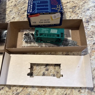 Kit de coche de mineral Roundhouse 1426 Penn Central Car # 139847 Foto 1 de 4