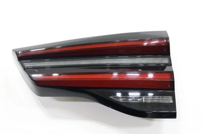 Conjunto de luces traseras BMW X3 2022-2024 Foto 1 de 4