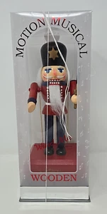 Vintage Motion Musical Wooden Wind Up Nutcracker Sheriff Moves Mouth & Arms - Picture 1 of 6