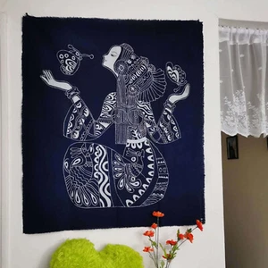Tapiz índigo batik, colgante de pared teñido a mano, 30x35"" - mujer y mariposas - Imagen 1 de 9