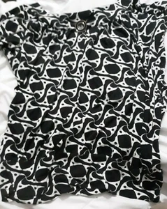 womens blouse top shirt Spense L black white geometric - Picture 1 of 4