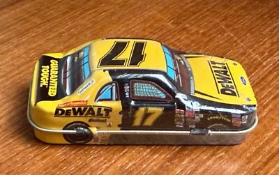New RMPC 2003 Peppermint NASCAR Mints Car Style Tin - #17 DeWalt ~ Matt Kenseth — 第 1/4 张图片