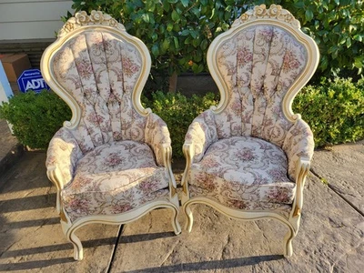 Kimball Reproduction Victorian Kings Chair Wood Multi-Floral Design. NEVER USED - Image 1 of 4
