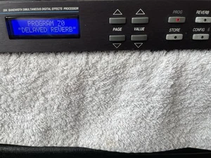 ALESIS QUADRAVERB PLUS. Just Serviced. New Screen Fitted - Picture 1 of 6