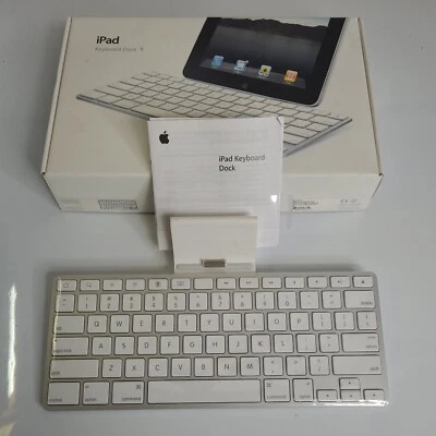 Apple A1359 MC533LL/A Wired Keyboard for iPad 1st 2nd 3rd Gen White IN PLASTIC - Image 1 of 4