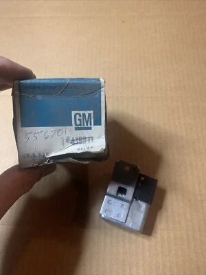 Oldsmobile Cutlass 442 1974 75 76 77 relé desempañador Hurst nuevo en stock GM 415811 Foto 1 de 4