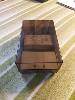 Rolodex Rubbermaid Card File System 7 1/4”x4.5” - Includes Blank Cards 2506 - Image 1 of 4